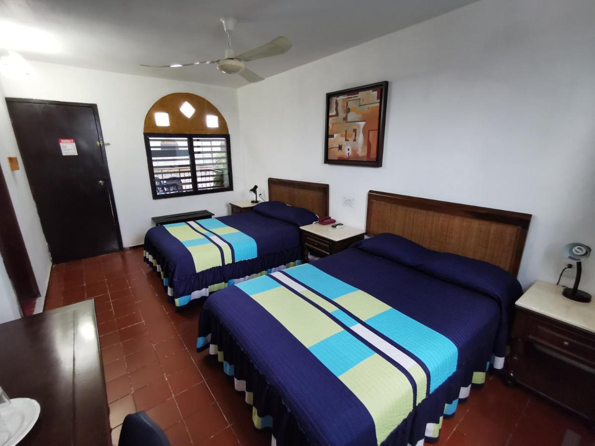 Hotel Doralba Inn Merida Ngoại thất bức ảnh