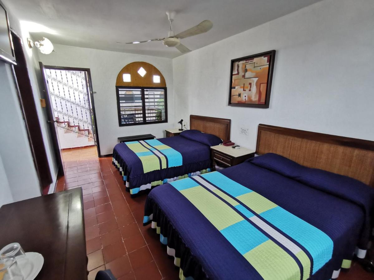 Hotel Doralba Inn Merida Ngoại thất bức ảnh