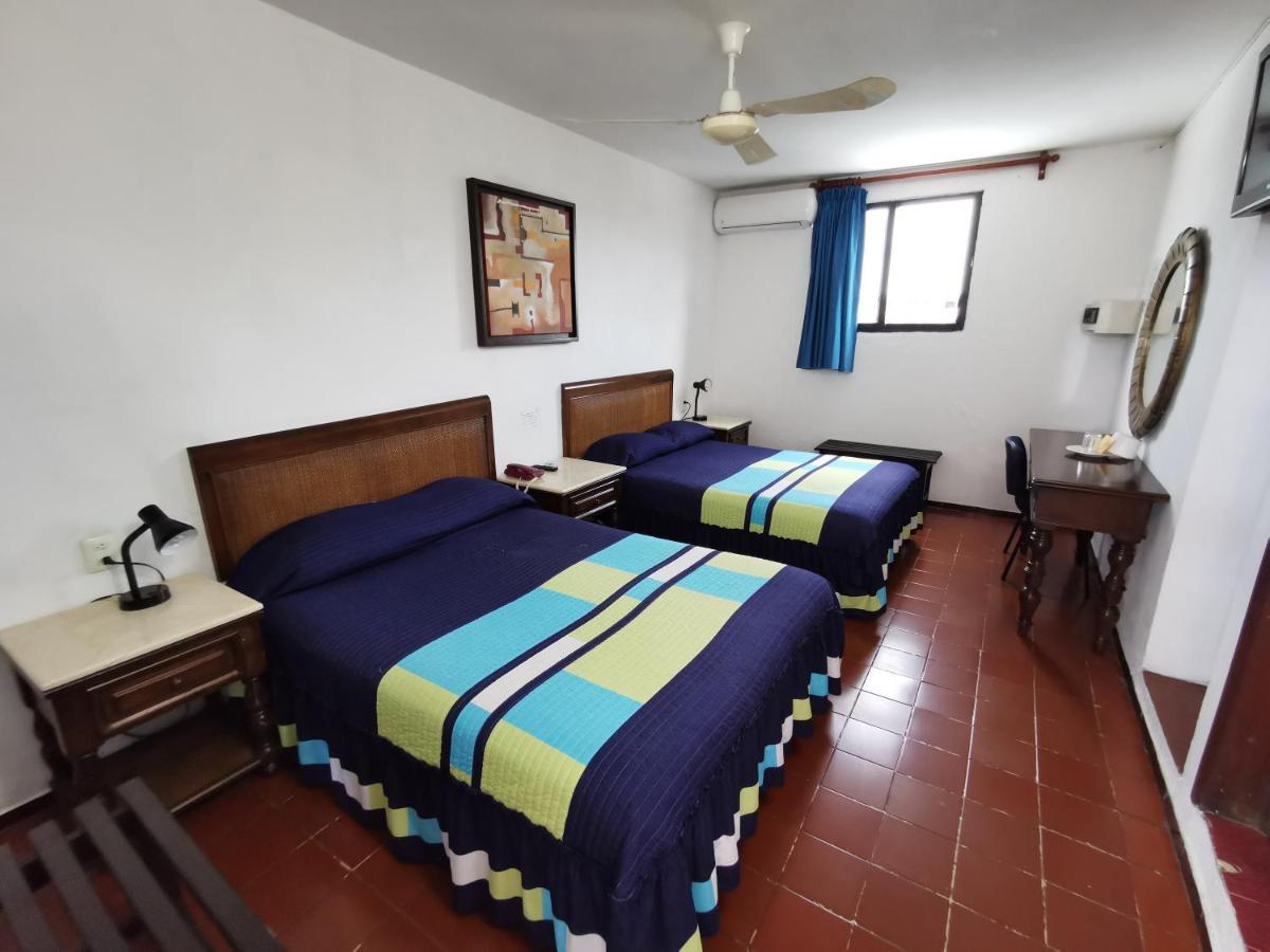 Hotel Doralba Inn Merida Ngoại thất bức ảnh