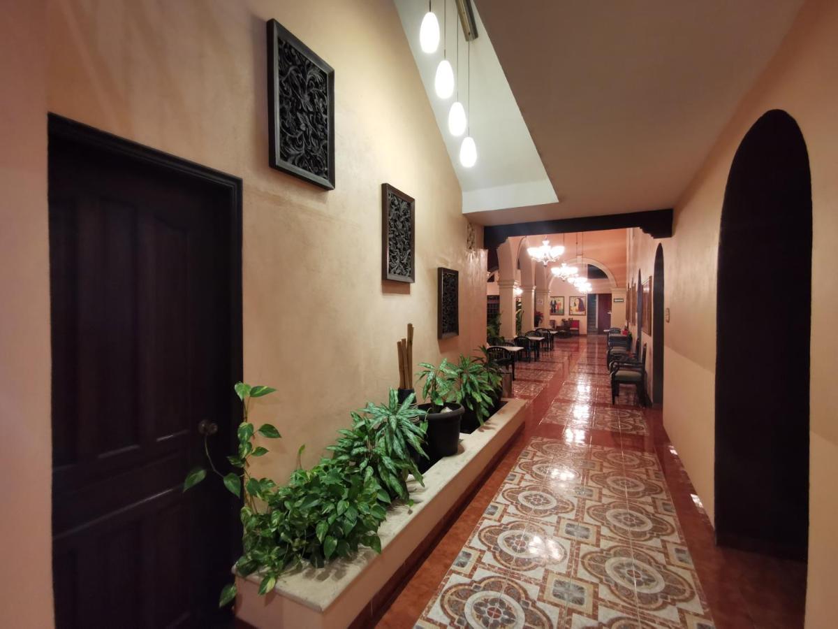 Hotel Doralba Inn Merida Ngoại thất bức ảnh