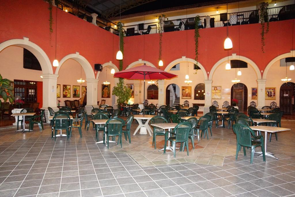 Hotel Doralba Inn Merida Ngoại thất bức ảnh