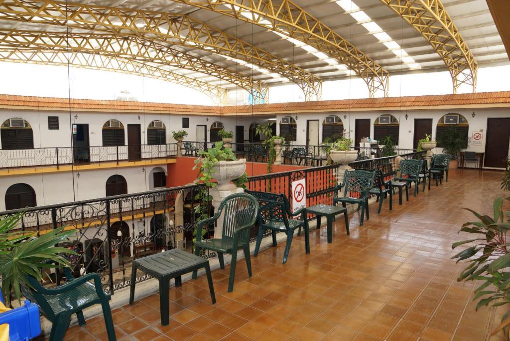 Hotel Doralba Inn Merida Ngoại thất bức ảnh